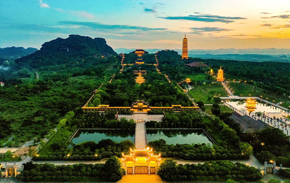 Hà Nội | Tour 1N | Hà Nội - Cố Đô Hoa Lư - Tràng An - Hang Múa